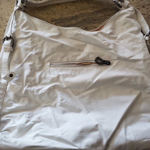 Hand Bag - Picture 3 of 4